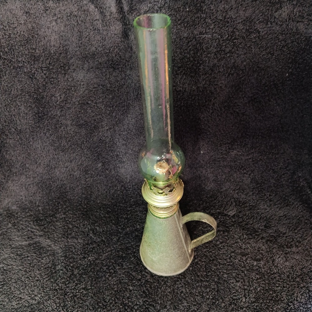 Small Silver Aluminum Oil‎ Lamp with Glass Cone Shape with Handle NB